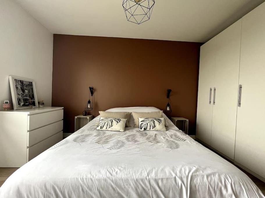 Le Nid De Dammarie-Les-Lys Apartment Exterior photo